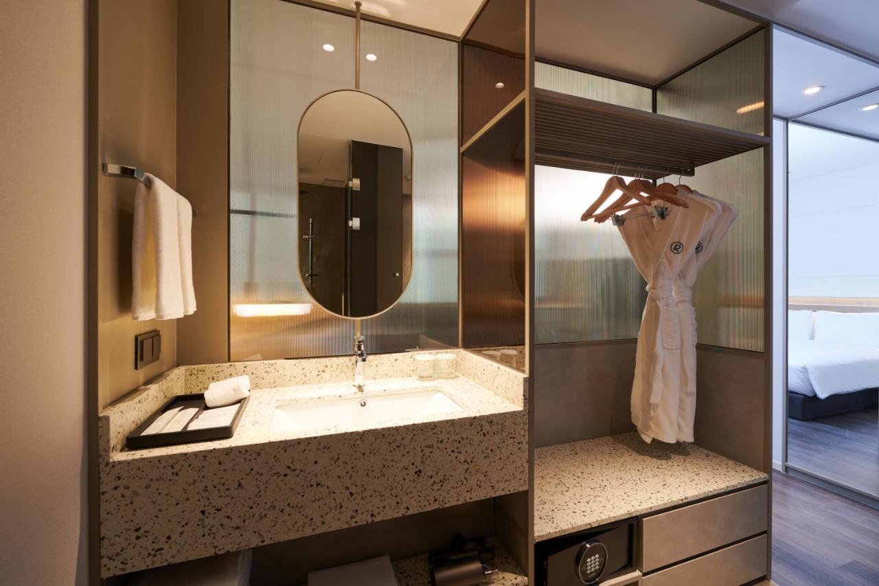 Nine Tree Premier Rokaus Hotel Seoul Yongsan Extérieur photo